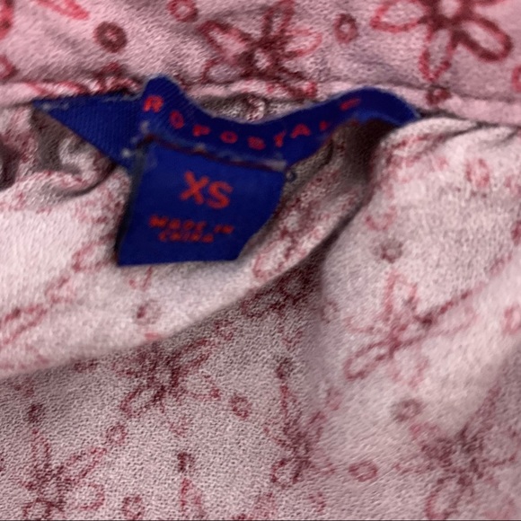 5/$25 Sale ☀️ Aero Boho Hippie Paisley Halter Top - Picture 5 of 5